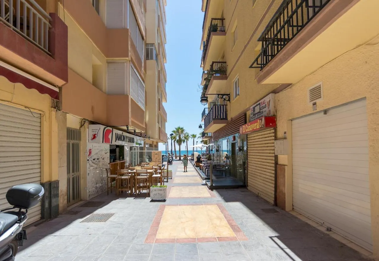 Malagasuite Fuengirola Port Spain